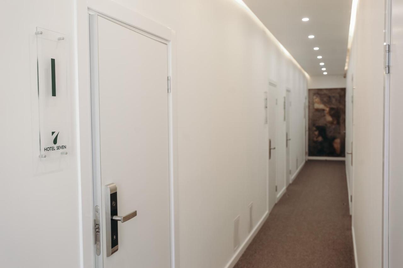 7 Boutique Hotel Ustʼ-Kamenogorsk Exterior foto